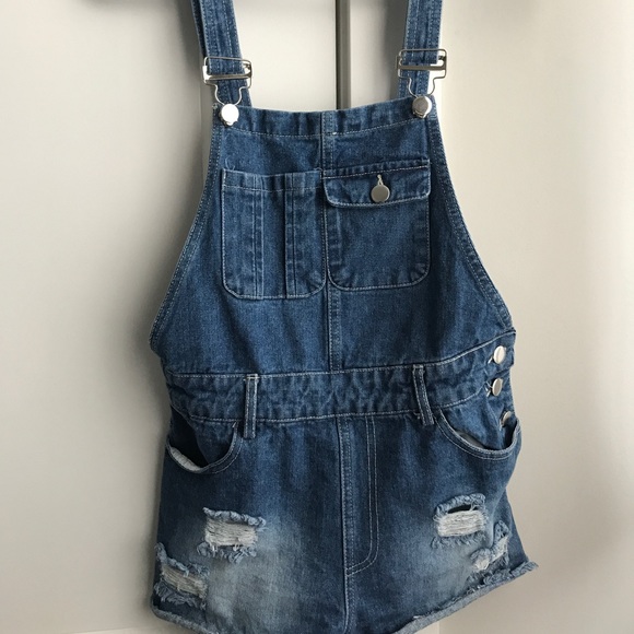 Jean overall shorts - Picture 2 of 2